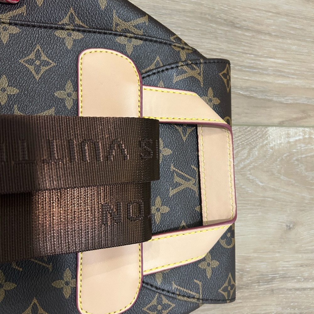 Louis Vuitton Replication Montsouris GM full sized Backpack - Picture 7 of 11